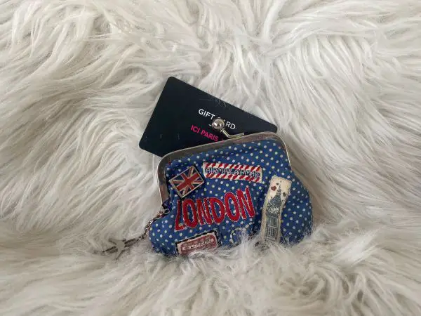 creative ways to give gift cards creative ways to give gift cards