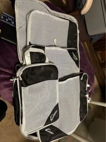 travel gifts for dad A set of five packing cubes for travel