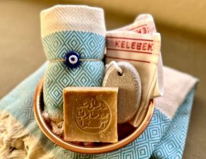 Turkish gifts A hammon gift basket with a towel and soap