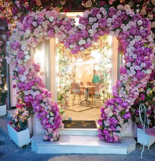 fun facts about presents A pink bow heart made from roses