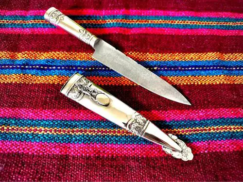 Argentina gifts A gaucho knife from Argentina