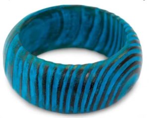 Indian gifts A handmade banglet bracelt with blue waves