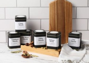 Indian gifts A set of six containers with Indian spices