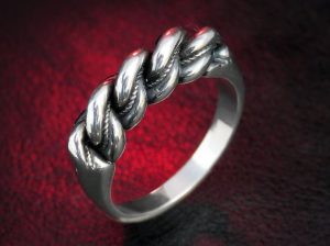 Latvian gifts A traditional ring from Latvia